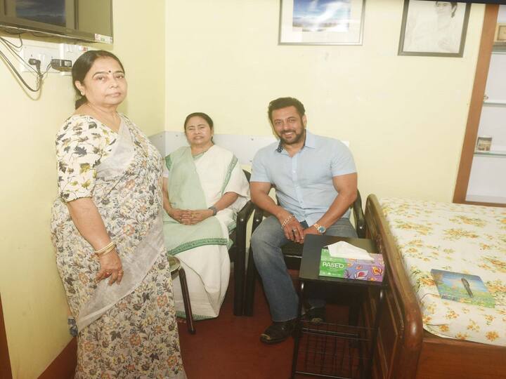 Salman is set to perform in a mega show titled 'Da-Bangg The Tour Reloaded' at the East Bengal ground to commemorate the city's club's centenary. The show, which will also feature Sonakshi Sinha and Jacqueline Fernandez, was reportedly scheduled earlier this year but was postponed due to Salman's threats. (Image Source: Facebook/@MamataBanerjee)