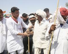 In Photos: सचिन पायलट की 'जन संघर्ष यात्रा' से जुड़े हजारों समर्थक, देखें तस्वीरें