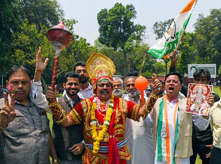 प्रत्येक निवडणुकीत सत्ताबदल होण्याची कर्नाटकची 39 वर्षांची परंपरा यंदाही कायम राहिल्याचं चित्र दिसतंय.