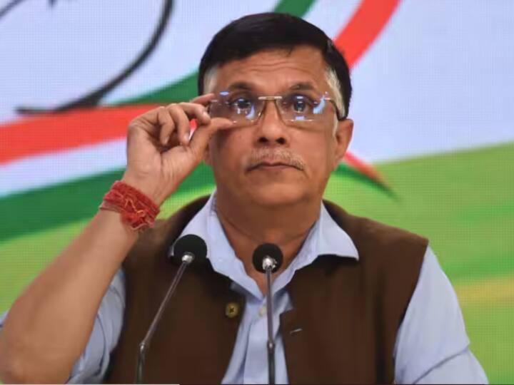 Odisha Train Accident Rail Safety, Track Renewals Took Backseat Congress Asks 3 Questions To Modi Govt Over Odisha Tragedy 'Rail Safety, Track Renewals Took Backseat': Congress Asks 3 Questions To Modi Govt Over Odisha Tragedy