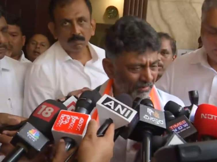 Karnataka Congress Chief DK Shivakumar Breaks Down, Thanks Cadres For Victory