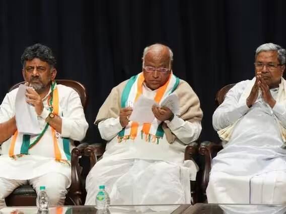 કોંગ્રેસ 10 વર્ષ બાદ કર્ણાટકમાં પોતાના બળ પર ફરી સત્તા પર આવી રહી છે. સિદ્ધારમૈયા અને ડીકે શિવકુમાર બંને મુખ્યમંત્રી પદની રેસમાં હોવાનું માનવામાં આવે છે.