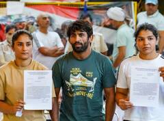 Wrestler Protest: પહેલવાનોએ સ્મૃતિ ઈરાની સહિત ભાજપના મહિલા સાંસદોને લખ્યો ખુલ્લો પત્ર, જાણો શું કરી માગ
