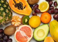 Health Tips: रोज कोणतेही एक फळ खाण्याची सवय लावा, अनेक गंभीर आजार दूर होतील, जाणून घ्या कसे?