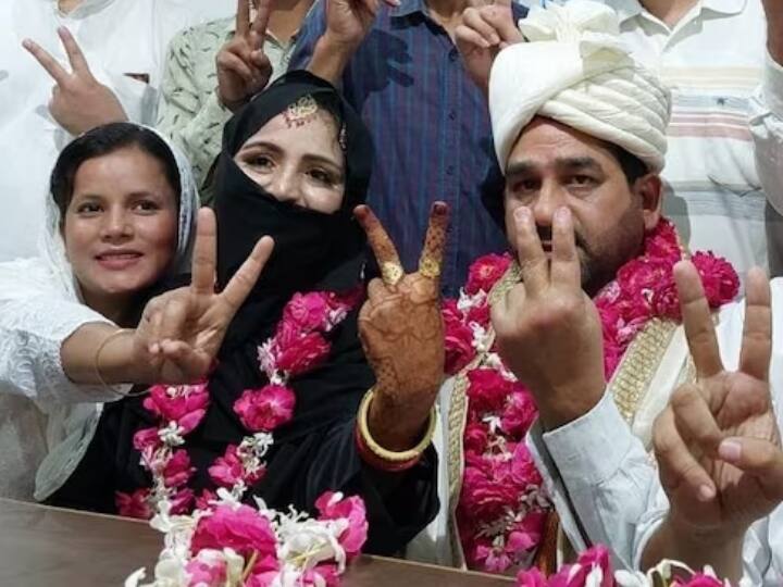 UP Nikay Chunav Results 2023 Congress leader Mamnoon Shah wife Won On AAP Ticket Who married for contest election in Rampur UP Nikay Chunav Results 2023: चुनाव लड़ने के लिए कांग्रेस नेता ने की शादी, फिर AAP से लिया टिकट और अब बीवी बनी पालिका अध्यक्ष