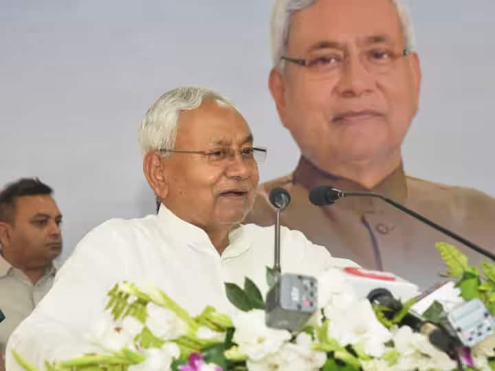 Bihar Caste Census minister Vijay Kumar Chowdhary said on caste survey government is ready to take all legislative steps Bihar Caste Census: जातिगत सर्वेक्षण पर बिहार के मंत्री बोले- सभी विधायी और वैधानिक कदम उठाने को तैयार है सरकार