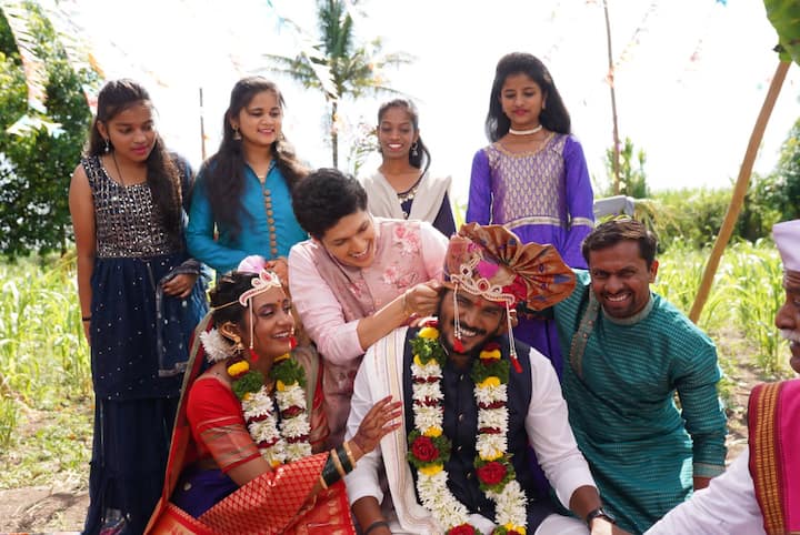 'शेतकरीच नवरा हवा' या मालिकेचा आज एक तासाचा विशेष भाग पार पडला.