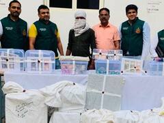 Delhi: नकली नोट की फैक्ट्री पर पुलिस की रेड, लाखों के नकली नोट बरामद