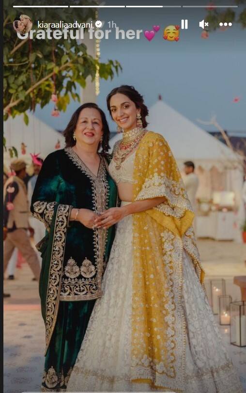 न्यूली ब्राइड कियारा आडवाणी ने भी मदर्स डे के मौके पर अपनी मॉम इन लॉ के साथ अपनी प्यारी तस्वीर शेयर की है.