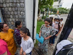 दिल्ली के सरकारी स्कूलों में तीन चरणों में एडमिशन, राइट टू एजुकेशन के बदला प्रोसेस, जानें डिटेल