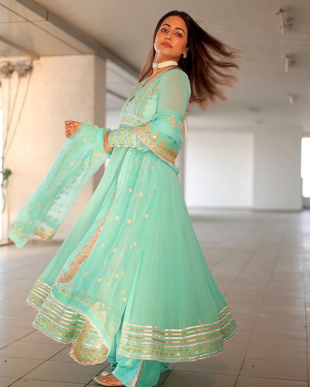 Fun Punjabi Wedding With Bride In Gorgeous Pastel Pink Anarkali