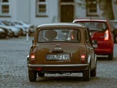 ज्यादा दिनों तक खड़ी रखेंगे गाड़ी, तो हो सकते हैं ये बड़े नुकसान