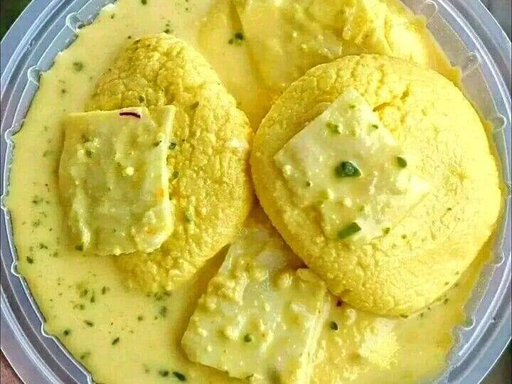 make tasty rasmalai on the ocassion of mothers day here is the recipe Mother's Day 2023: अपने हाथों से रसमलाई बनाकर मां को करें सरप्राइज...जश्न का मज़ा हो जाएगा दोगुना