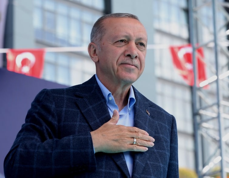 Recep Tayyip Erdogan takes oath as Turkiye president after historic win know about his politics and new government vision Erdogan Turkiye President Oath: 69 साल के एर्दोगन फिर ​तुर्किये के राष्ट्रपति बने, जानें कैसे ली शपथ