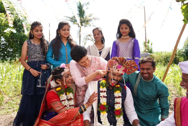 रेवा आणि सयाजीची प्रेमकथा 'शेतकरीच नवरा हवा' या मालिकेत पाहायला मिळणार आहे.