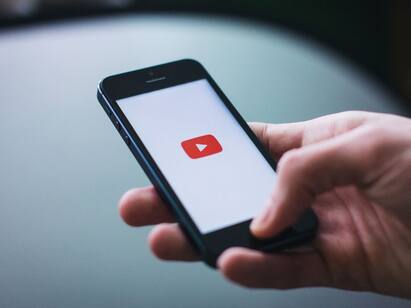 YouTuber who deliberately crashed his plane to gain views and popularity on social media sentenced to 20 years in jail Know in details YouTuber in Jail: জেনেবুঝে প্লেন ক্র্যাশ! অল্প সময়ে চাই প্রচুর ভিউ, ২০ বছর জেলের সাজা ইউটিউবারের