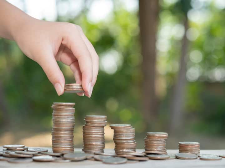 अब आपको Find Schemes For You पर क्लिक करना होगा, जिसके बाद कई स्टेप में जानकारी भरने की जानकारी दी जाएगी.