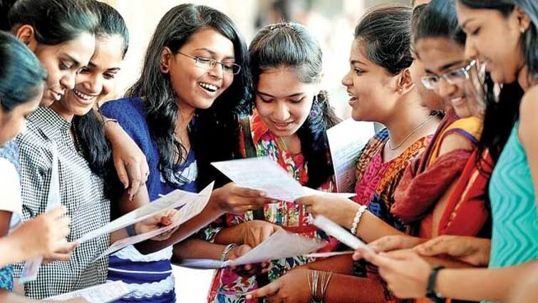 ICSE 10th and ISC 12th results 2023 to be declared today Steps to be followed for accessing results marathi news ICSE and ISC Exam Result 2023 : ICSE दहावी आणि ISC बारावी परीक्षेचा निकाल आज होणार जाहीर; 'असा' पाहा निकाल