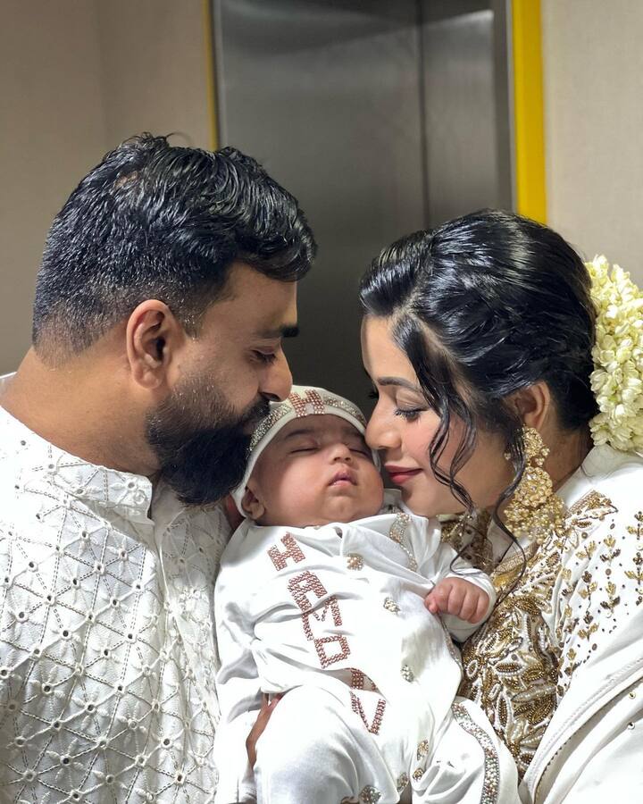 కేరళకు చెందిన నటి పూర్ణ. అసలు పేరు షామ్నా ఖాసిమ్. ఈమె దుబాయ్ కు చెందిన వ్యక్తిని పెళ్లి చేసుకుంది. వీరిద్దరికీ ముద్దుల బాబు జన్మించాడు. అతని ఫోటోను తొలిసారి ఇన్ స్టాగ్రామ్ లో పోస్టు చేసింది నటి.