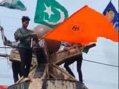 क्या कर्नाटक में लगाए गए इस्लामी झंडे, वायरल हो रही तस्वीरों का सच आया सामने