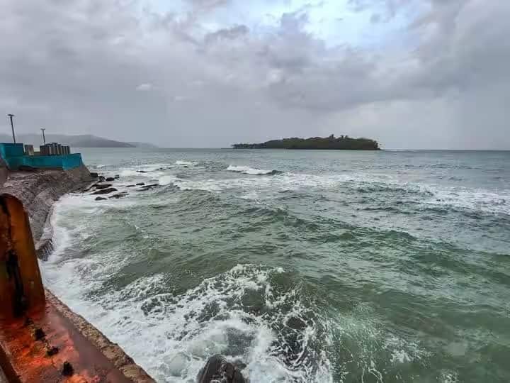 cyclone mocha west bengal coastal areas on high alert flood on myanmar port city sittwe Cyclone Mocha: મોચા ભીષણ વાવાઝોડામાં પરિવર્તિત, જાણો ભારત માટે કેટલો ખતરો! કોસ્ટલ એરિયામાં એલર્ટ