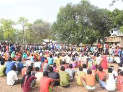 आदिवासियों के धर्म परिवर्तन के बाद बस्तर मे शव दफन को लेकर बढ़ रहा विवाद, ग्रामीण क्षेत्रों में बिगड़ रहे हालात