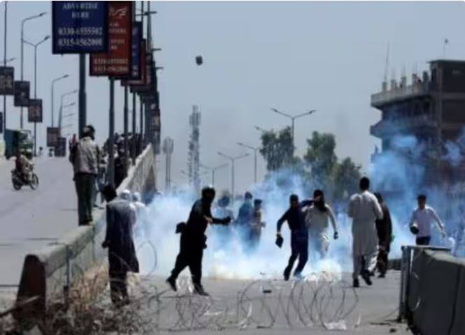 islamabad police detains over 500 people for violence after imran khan arrest Pakistan Violence: ਹਿੰਸਾ 'ਚ ਸ਼ਾਮਲ 500 ਤੋਂ ਵੱਧ ਲੋਕ ਗ੍ਰਿਫਤਾਰ, PTI 'ਤੇ ਬੈਨ ਲਾਉਣ ਦੀ ਕੀਤੀ ਮੰਗ