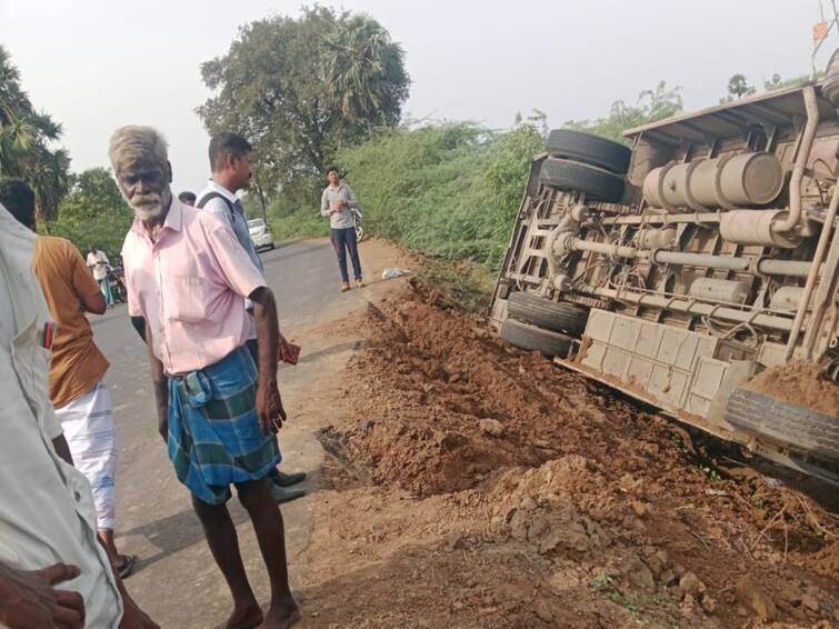 Thiruvarur: Govt bus overturns near Koradacherry 10 0person injured TNN Thiruvarur: கொரடாச்சேரி அருகே அரசு பேருந்து கவிழ்ந்து விபத்து - 10 பேர் படுகாயம்