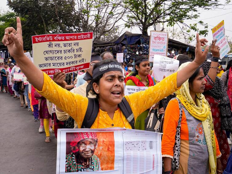 Bengal Govt To Challenge Calcutta HC Order Cancelling Jobs Of 36,000 Teachers, Says Mamata