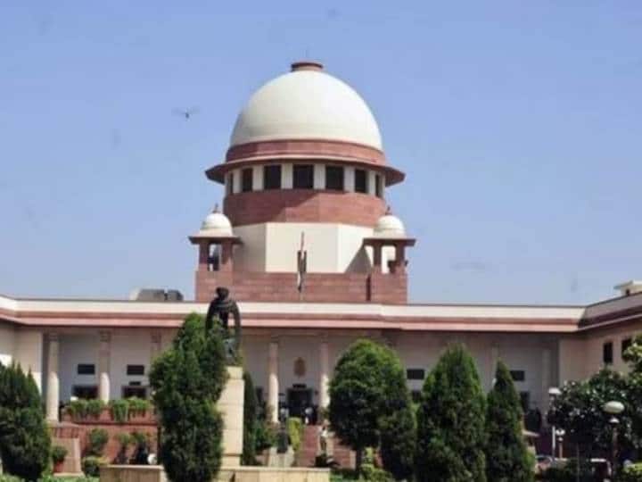 Supreme Court Dismisses Petition Against Vice President Dhankhar Kiren Rijiju and upheld the order of the Bombay High Court ann Supreme Court: उपराष्ट्रपति और कानून मंत्री को पद से हटाने की मांग वाली याचिका खारिज, जानें सुप्रीम कोर्ट ने क्या कहा