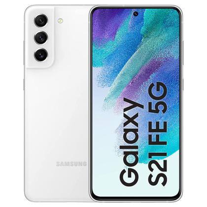 Samsung Galaxy S21 FE : सैमसंग फोन खरीदने की चाह रखने वालों के लिए 40,000 रुपये से कम कीमत में गैलेक्सी एस21 एफई एक अच्छा ऑप्शन है। इसमें 120Hz रिफ्रेश रेट के साथ 6.4 इंच की डायनामिक 2X AMOLED डिस्प्ले दी गई है। यह Exynos 2100 SoC पर काम करता है और 4,500mAh की बैटरी पैक के साथ आता है।