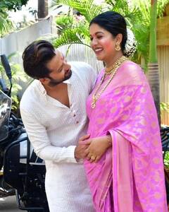 Parents-To-Be Ishita Dutta And Vatsal Seth Slay In Ethnic At Baby Shower Ceremony | PICS