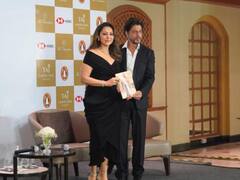 Shah Rukh Khan and Gauri Khan: গৌরীর প্রথম বই 'মাই লাইফ ইন ডিজাইন' প্রকাশ অনুষ্ঠানে নজর কাড়লেন কিং খান