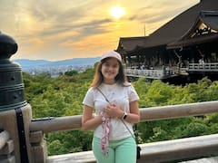 షిర్లీ సేఠియా స్టన్నింగ్ ఫోటో స్టిల్స్