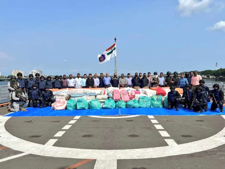 NCB Pakistan National Court Indian Navy Joint Operation Court Biggest NCB Drug Bust Worth Rs 15,000 Cr Operation Samudragupta Pakistan National, Arrested In Biggest NCB Drug Bust Worth Rs 15,000 Cr, To Be Produced Before Court Today
