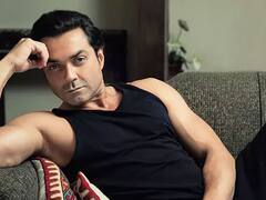 करीना कपूर की इस फिल्म को ठुकराने के बाद बॉबी देओल के करियर को लग गया था ग्रहण, इसके बाद हुईं 6 फिल्में लगातार फ्लॉप