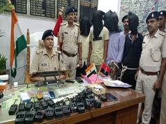 गया में सरकारी परीक्षा के सेंटर मैनेज करने वाले गिरोह का भंडाफोड़, 5 गिरफ्तार, कई इलेक्ट्रॉनिक सामान बरामद