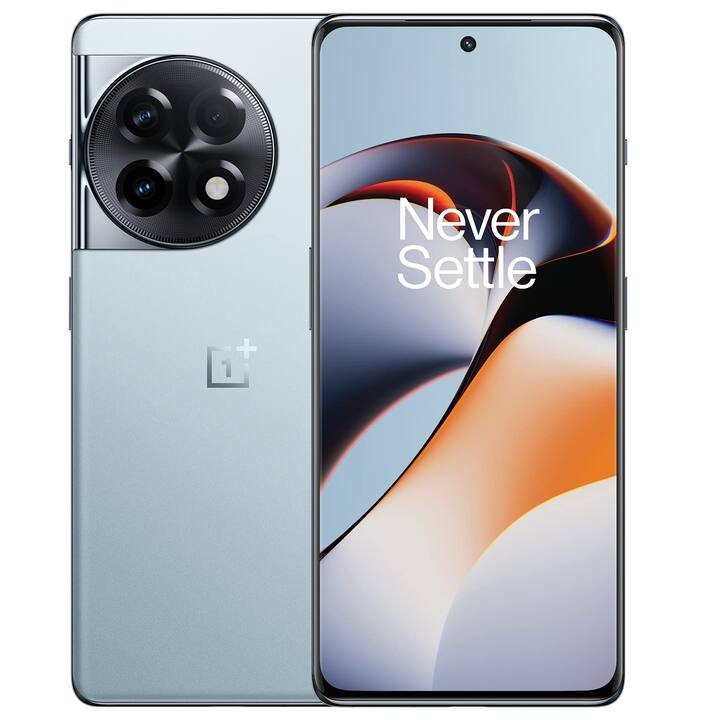 OnePlus 11R की कीमत 39,999 रुपये है और यह स्नैपड्रैगन 8+ Gen 1 चिपसेट के साथ आता है। यह 6.74-इंच 120Hz Fluid AMOLED डिस्प्ले को स्पोर्ट करता है और इसमें 50MP ट्रिपल कैमरा सेटअप दिया गया है। यह 5,000mAh की बैटरी और 100W चार्जिंग सपोर्ट के साथ आता है।