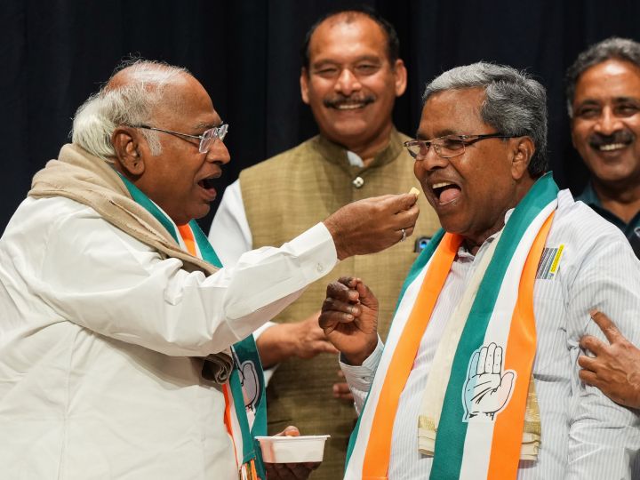 congress: Congress top brass meets Karnataka leaders to hammer