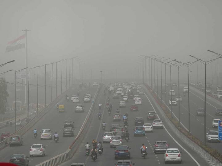 Delhiites on Tuesday woke up to strong winds across the city, raising dust and affecting the air quality. (Source: PTI)