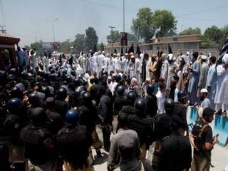 Pakistan Coal Mine Clash : பாகிஸ்தானில் சோகம்... இருதரப்பினருக்கிடையே பயங்கர மோதல்...16 பேர் உயிரிழப்பு...!
