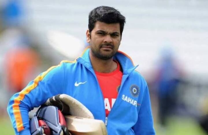 2009ல் நடந்த இரண்டாவது சீசனில் டெக்கான் சார்ஜர்ஸ் அணிக்காக விளையாடி 23 வீக்கெட்களை எடுத்த ஆர்.பி.சிங் பர்பில் கேப் வீரர் ஆனார்