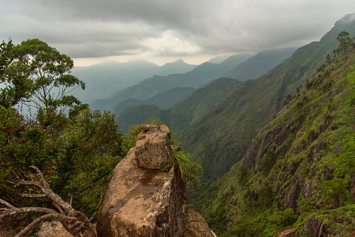 10 Breathtaking Scenic Mountain Vistas To Visit This Summer