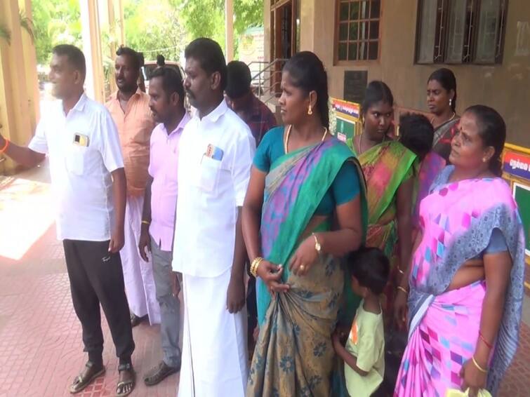 Tirunelveli: Councillors  corruption complaint against Nanguneri Municipality Chairman and Executive Officer TNN Tirunelveli: நாங்குநேரி பேரூராட்சி தலைவர், செயல் அலுவலர் மீது கவுன்சிலர்கள் பரபரப்பு ஊழல் புகார்