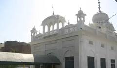 Punjab News: ਗੁਰੂਘਰ ਦੇ ਬਾਹਰ ਚੱਲੀਆਂ ਗੋਲ਼ੀਆਂ, ਗ੍ਰੰਥੀ ਬਦਲਣ ਦੀ ਮੰਗ ਨੂੰ ਲੈ ਕੇ ਛਿੜਿਆ ਵਿਵਾਦ