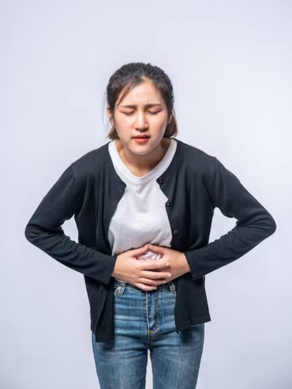 खाली पेट दर्द होने के कारण क्या है ?