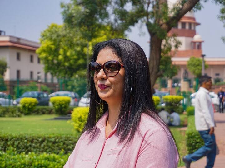 मोहम्मद शमी की पत्नी ने शरीयत में बीवियों के अधिकारों पर सुप्रीम कोर्ट में क्या कहा, जानें? मोहम्मद शमी की पत्नी ने शरीयत में बीवियों के अधिकारों पर सुप्रीम कोर्ट में क्या कहा, जानें?