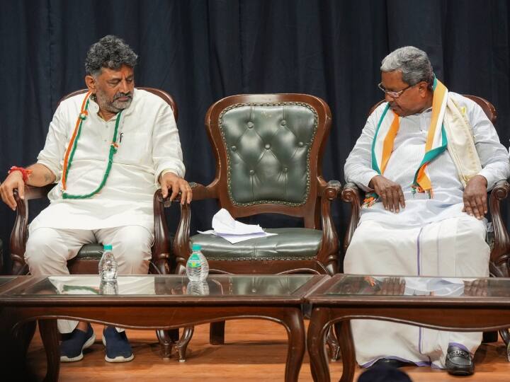karnataka new cm face congress dk shivakumar siddaramaiah condition like rajasthan Karnataka New CM: अगर कांग्रेस ने ये जरूरी काम नहीं किया तो कर्नाटक में भी बन जाएंगे राजस्थान जैसे हालात!