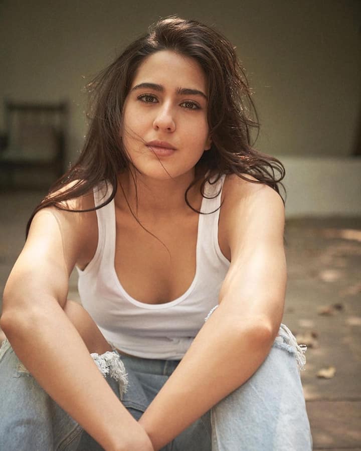 Apart from Anushka Sharma, actress Sara Ali Khan is also set to make her Cannes debut this year. (Image Source: Instagram/saraalikhan95)