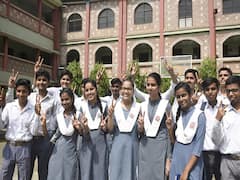 Haryana Board 10th Results 2023: Girls Outshine Boys, 3 Students Secure Rank 1